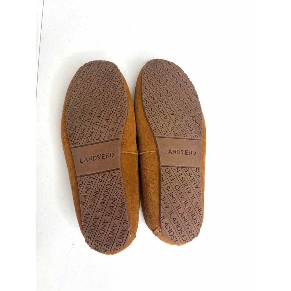 Lands' End Women's Fuzzy Lined Suede Moccasin Slippers Sz 7 Comfort Cabincore - Picture 9 of 10